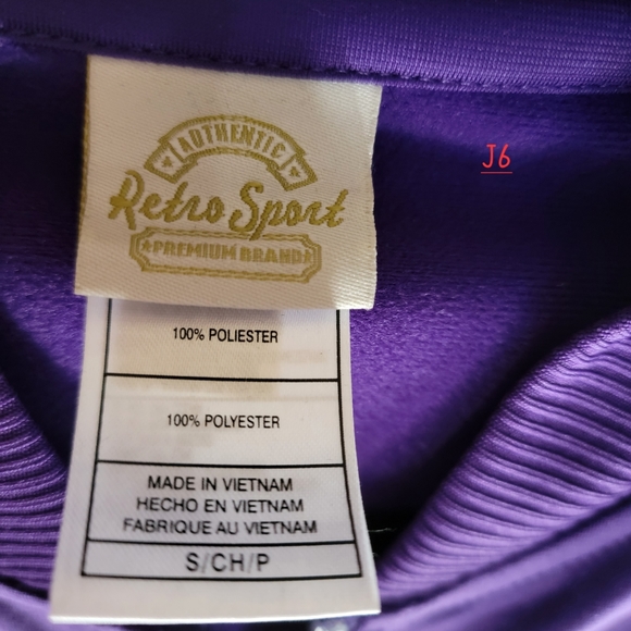Lakers Jacket Small Purple - Picture 3 of 5